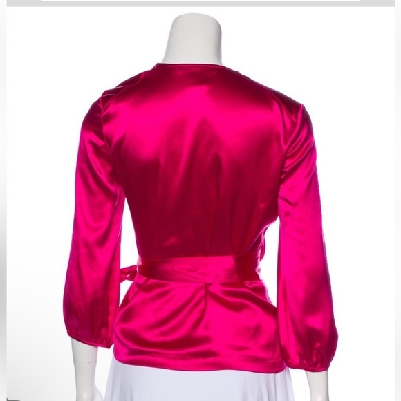 Diane Von Furstenberg Marla pink 100% silk wrap top - Picture 2 of 10